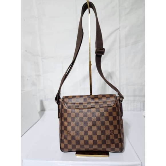 Authentic Louis Vuitton Damier Ebene District PM Messenger Bag Brown - Picture 4 of 14